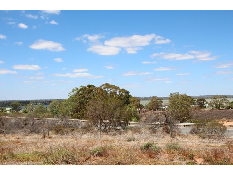 27 Farley Road, Kingston On Murray SA 5331