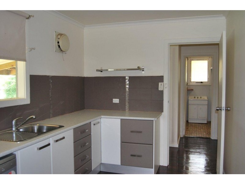 6 Jacobs Street, Waikerie SA 5330