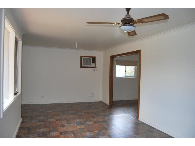 6 Jacobs Street, Waikerie SA 5330