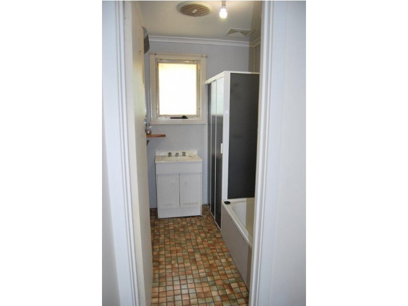 6 Jacobs Street, Waikerie SA 5330