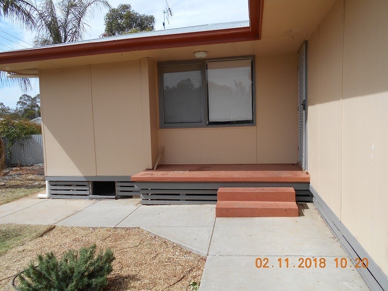 6 Jacobs Street, Waikerie SA 5330