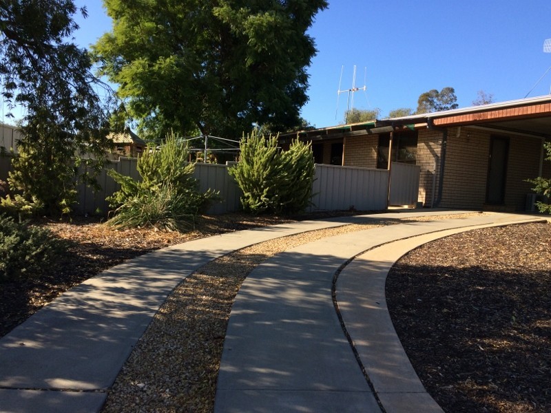 3 View Street, Loxton SA 5333