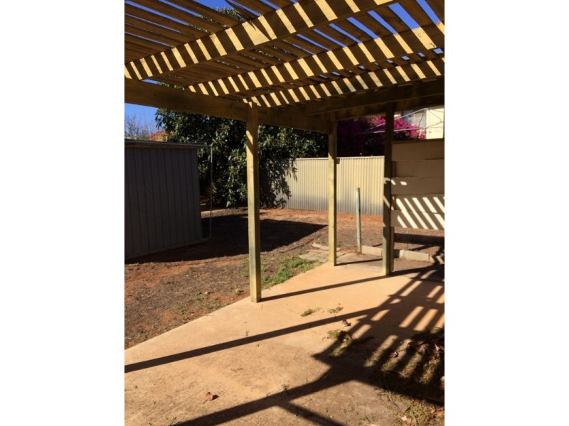 3 View Street, Loxton SA 5333