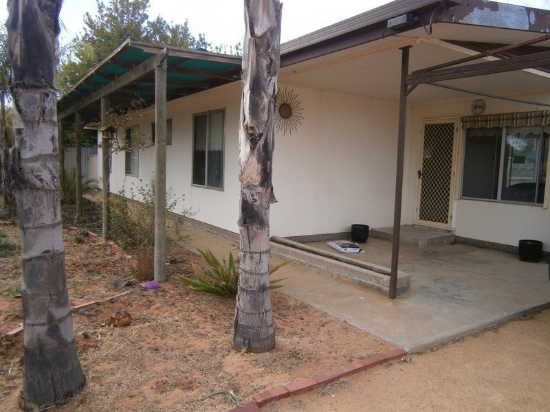 6 Baynes Street, Barmera SA 5345