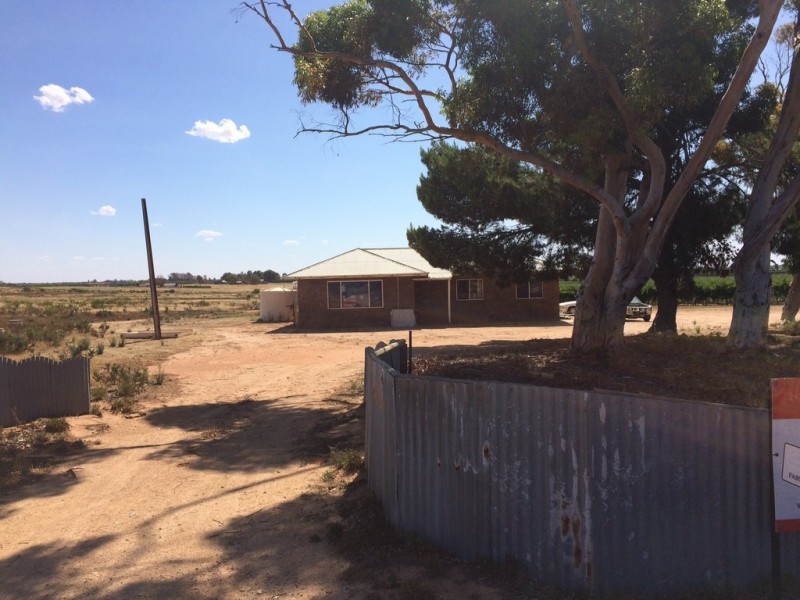 13 Fairweather Avenue, Loxton SA 5333