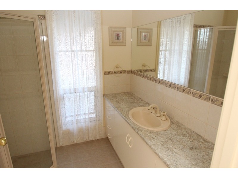 5 Warrakoo Court, Paringa SA 5340