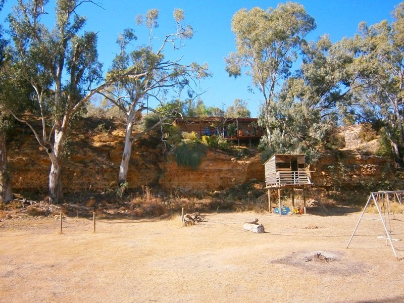 159 Nitschke Road, Waikerie SA 5330