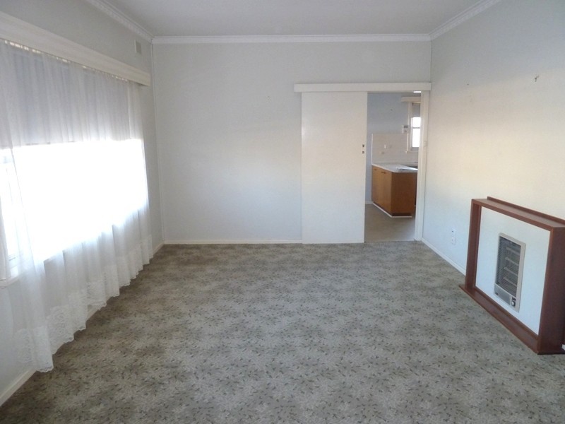 98 Thurk Street, Renmark SA 5341