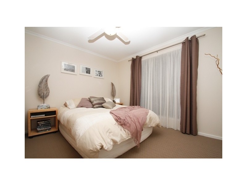 16 Luther Road, Loxton SA 5333