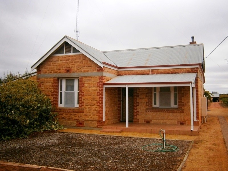 12831 Sturt Highway, Waikerie SA 5330