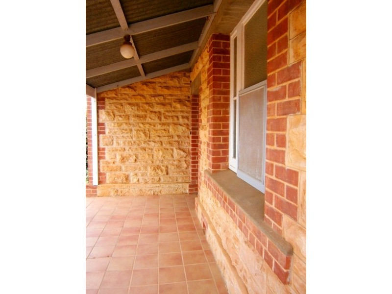 12831 Sturt Highway, Waikerie SA 5330