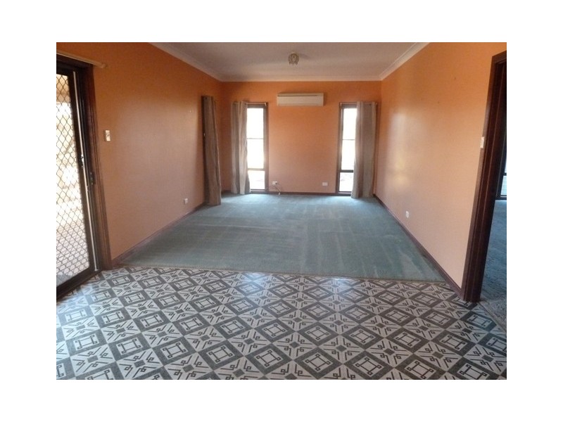 30 Crossing Road, Berri SA 5343