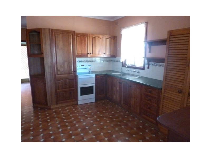 30 Crossing Road, Berri SA 5343