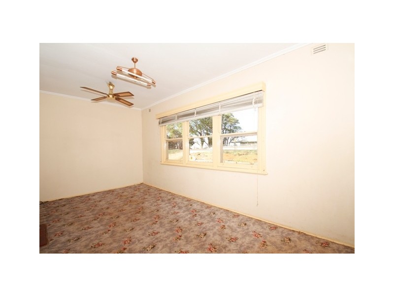 225 ALAMEIN AVE, Loxton SA 5333