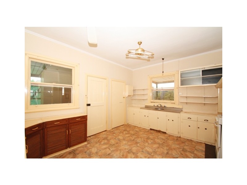 225 ALAMEIN AVE, Loxton SA 5333