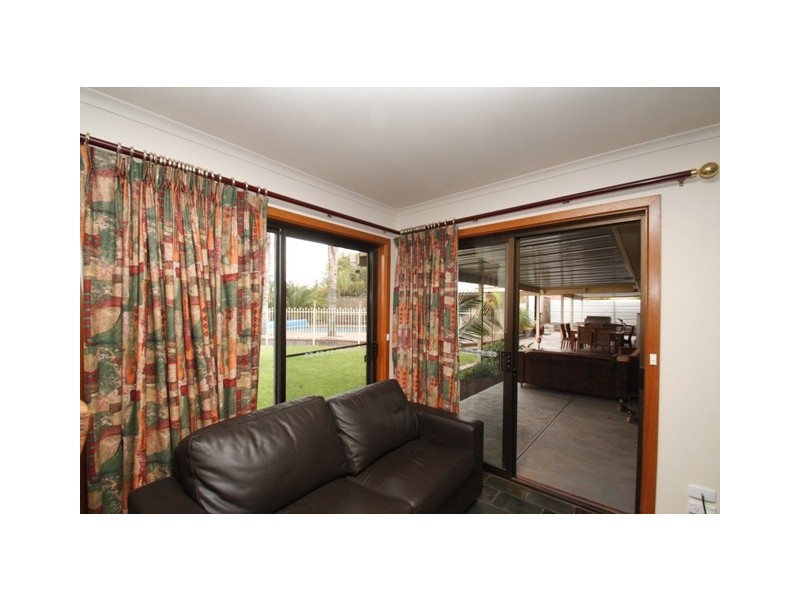 75 Second Street, Loxton SA 5333