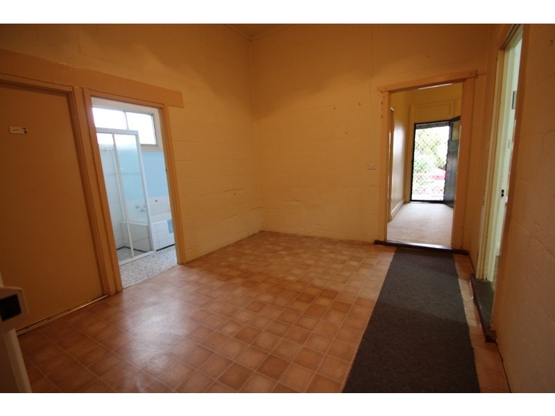 9 Laffer Street, Barmera SA 5345