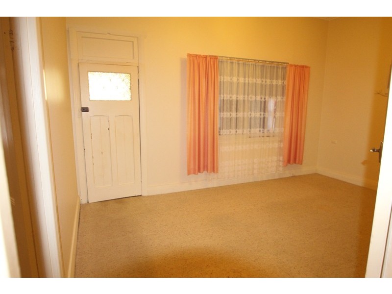 9 Laffer Street, Barmera SA 5345