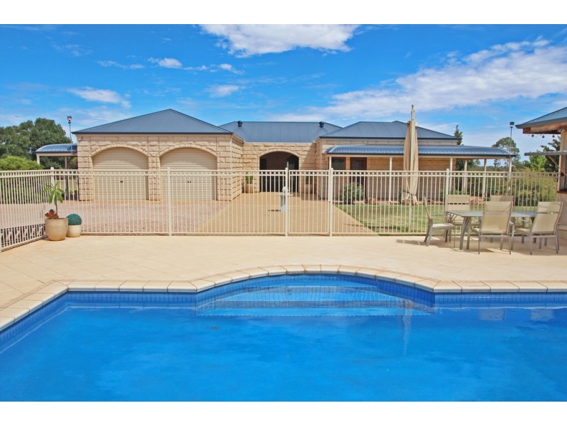 51 Riverview Drive, Paringa SA 5340