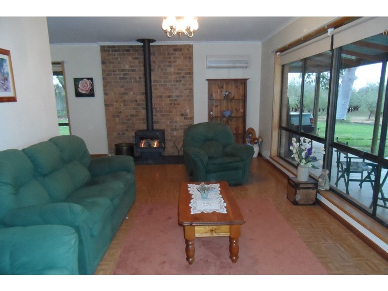 151C Old Cooltong Road, Renmark SA 5341