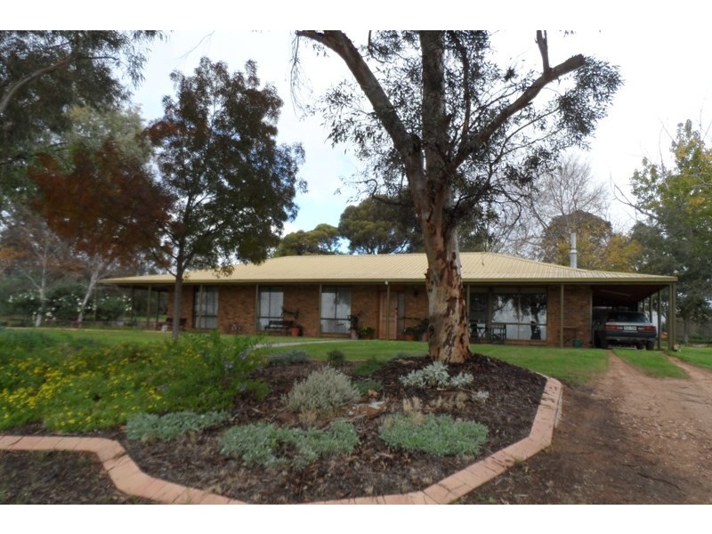 151C Old Cooltong Road, Renmark SA 5341