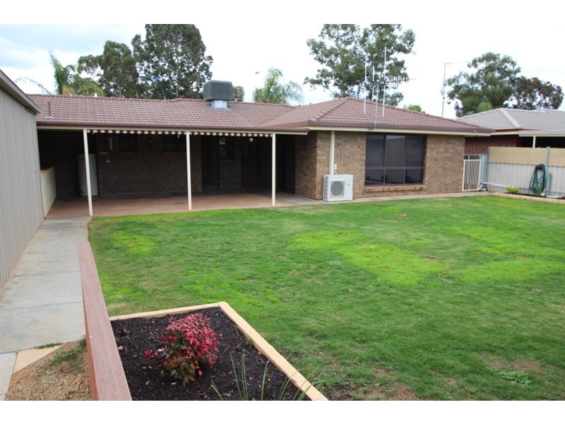 22 Phillips Road, Berri SA 5343