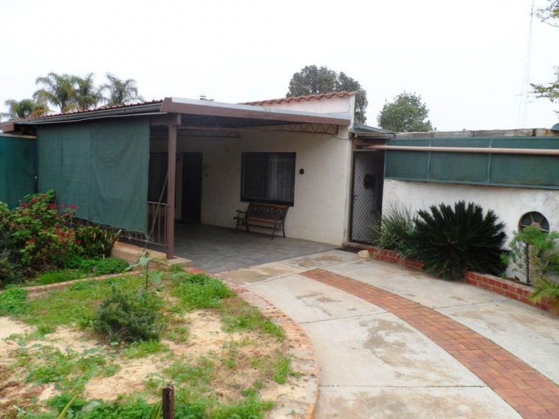 16 Nalara Avenue, Loxton SA 5333