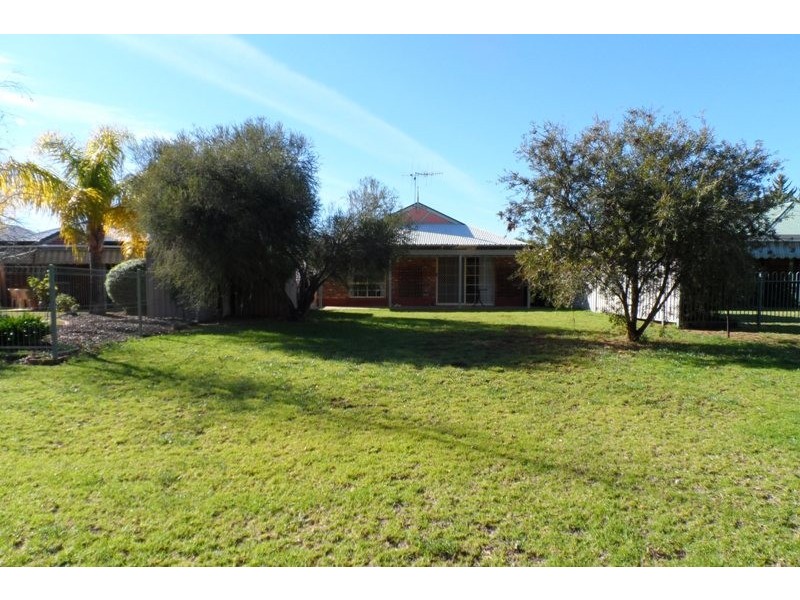 15A Meander Avenue, Renmark SA 5341