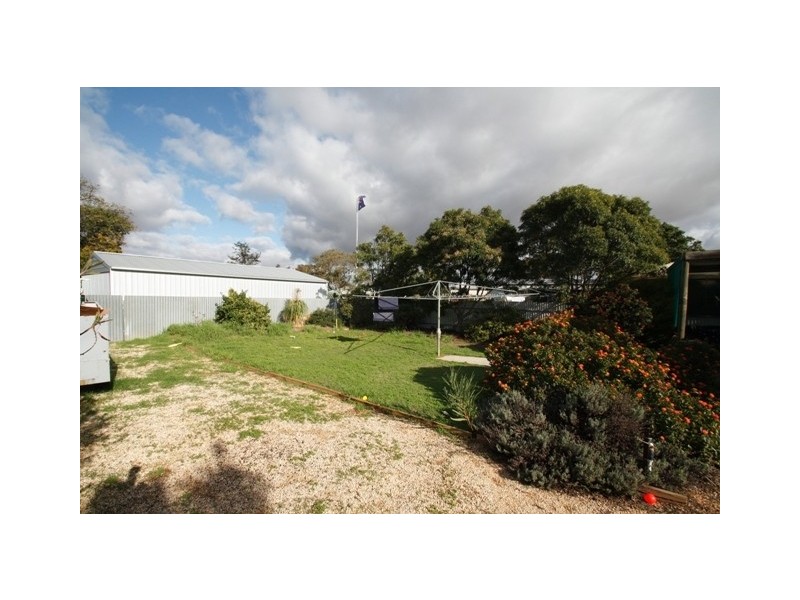 7 Coral Street, Loxton SA 5333