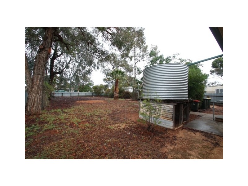 28 Sturt Street, Loxton SA 5333