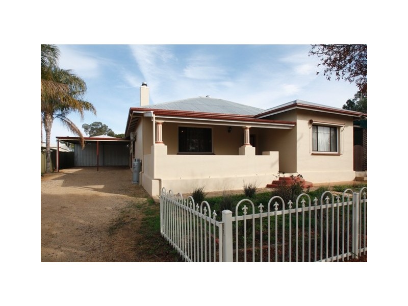 12 FOURTH STREET, Loxton SA 5333