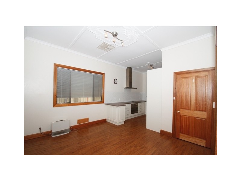 12 FOURTH STREET, Loxton SA 5333