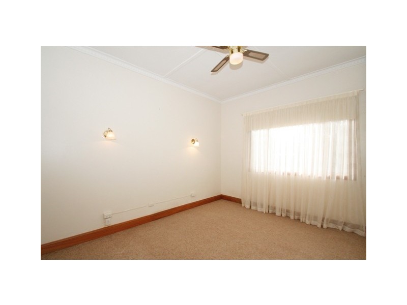 12 FOURTH STREET, Loxton SA 5333