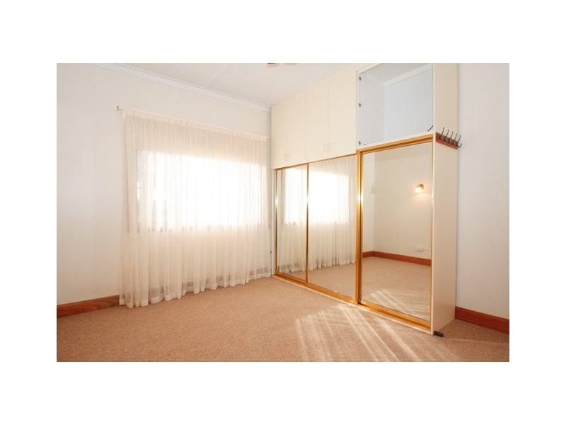 12 FOURTH STREET, Loxton SA 5333