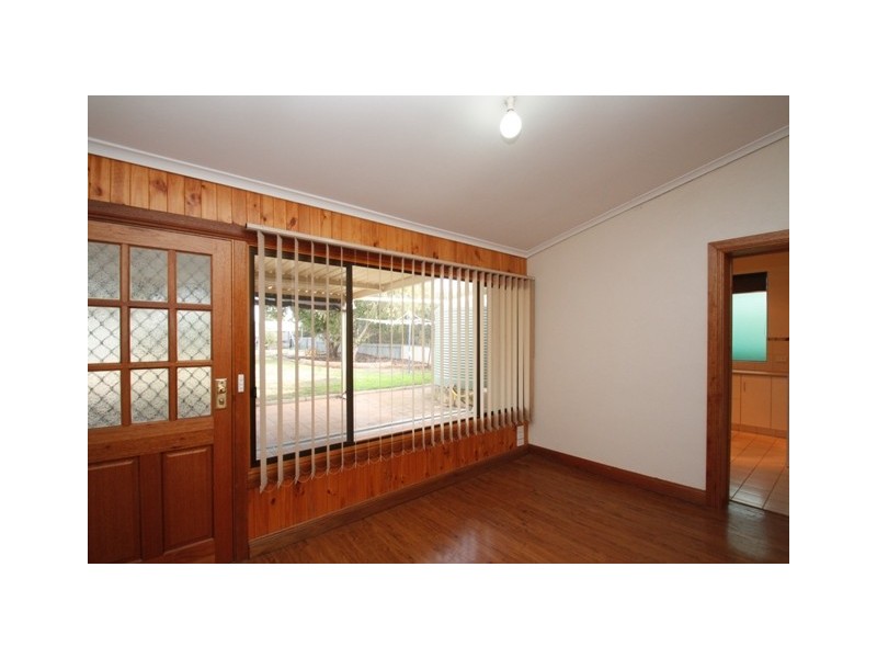 12 FOURTH STREET, Loxton SA 5333