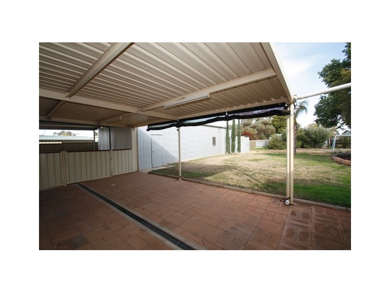 12 FOURTH STREET, Loxton SA 5333