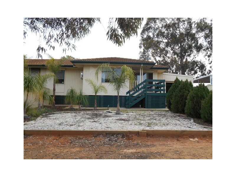 34 Jones Street, Berri SA 5343