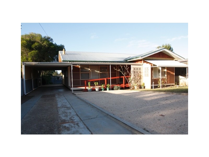 7 Laffer Street, Loxton SA 5333