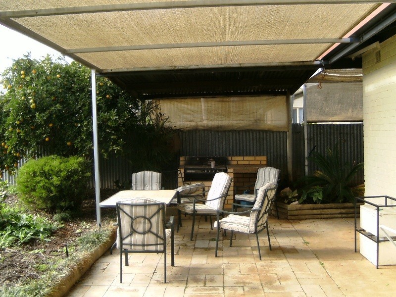 27 Tonkin Avenue, Barmera SA 5345