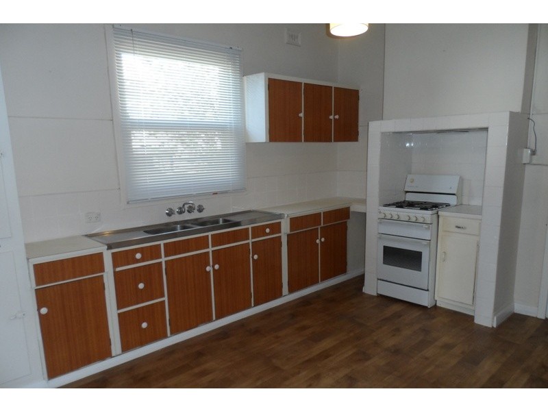 29 Seventeenth Street, Renmark SA 5341