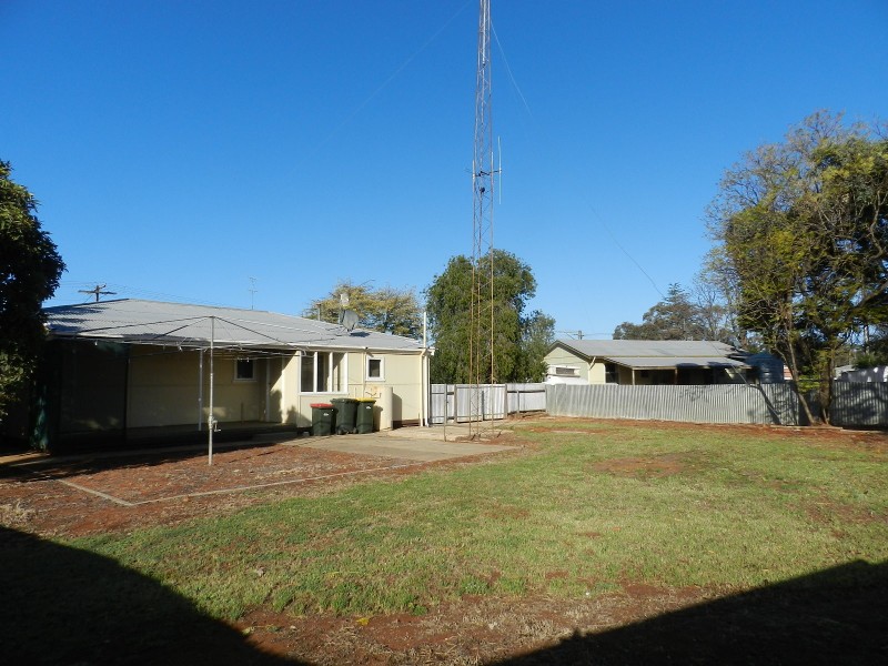 10 McGregor Street, Berri SA 5343