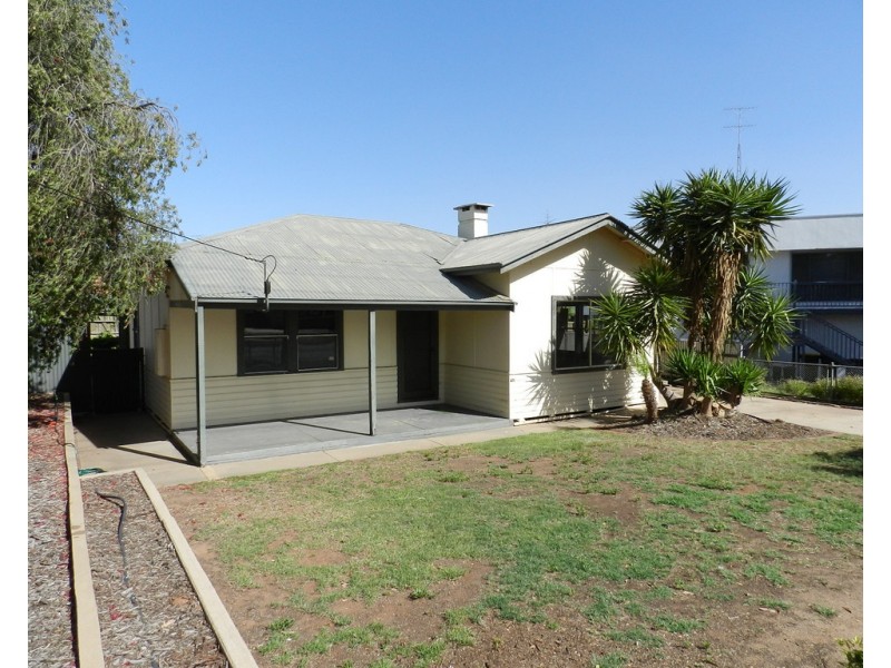 4 Worman Street, Berri SA 5343