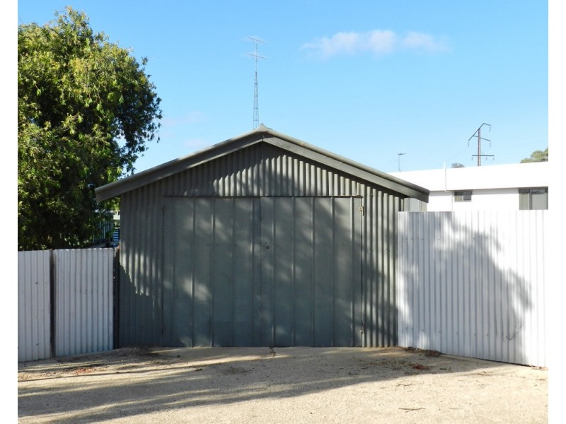 4 Worman Street, Berri SA 5343