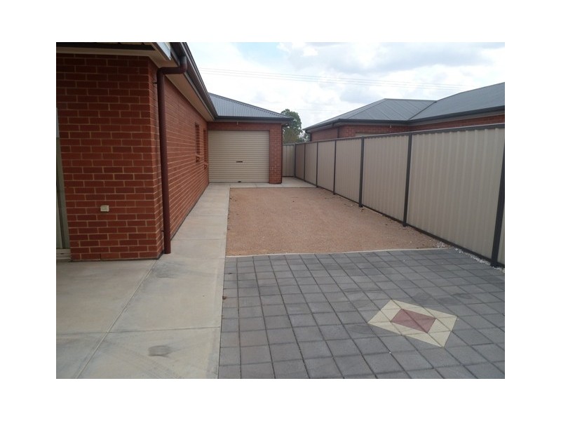 256 Twentyfirst St, Renmark SA 5341