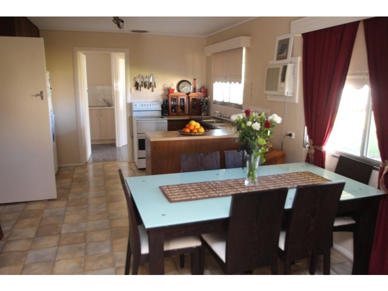 6 Baynes Street, Barmera SA 5345