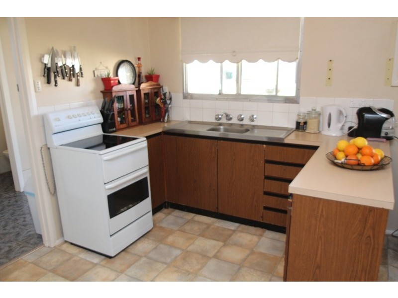 6 Baynes Street, Barmera SA 5345