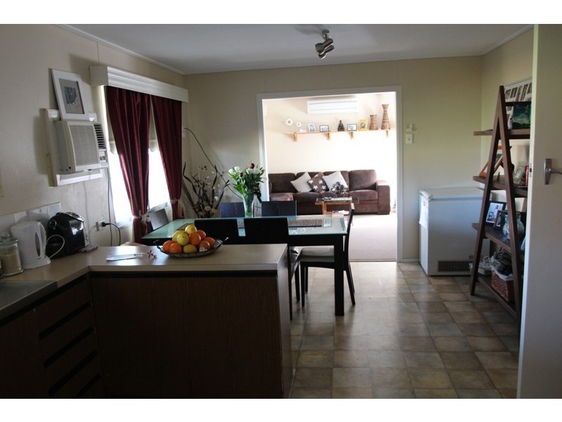 6 Baynes Street, Barmera SA 5345