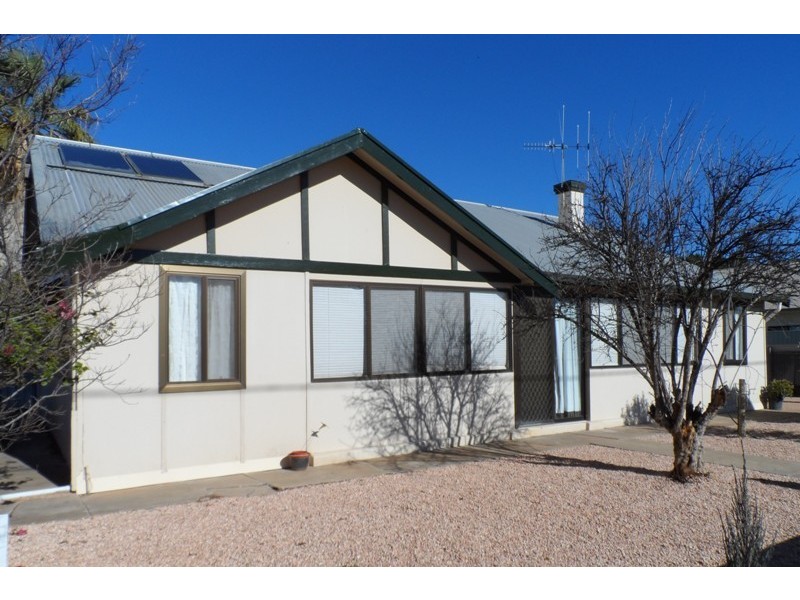 5 Thirteenth Street, Renmark SA 5341