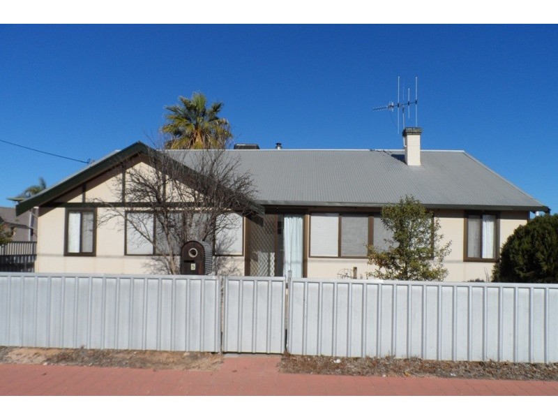 5 Thirteenth Street, Renmark SA 5341