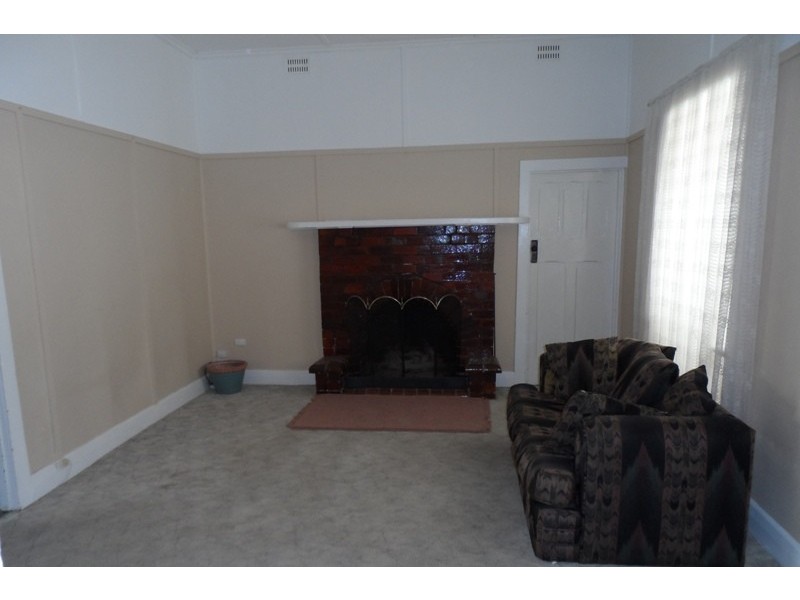 5 Thirteenth Street, Renmark SA 5341